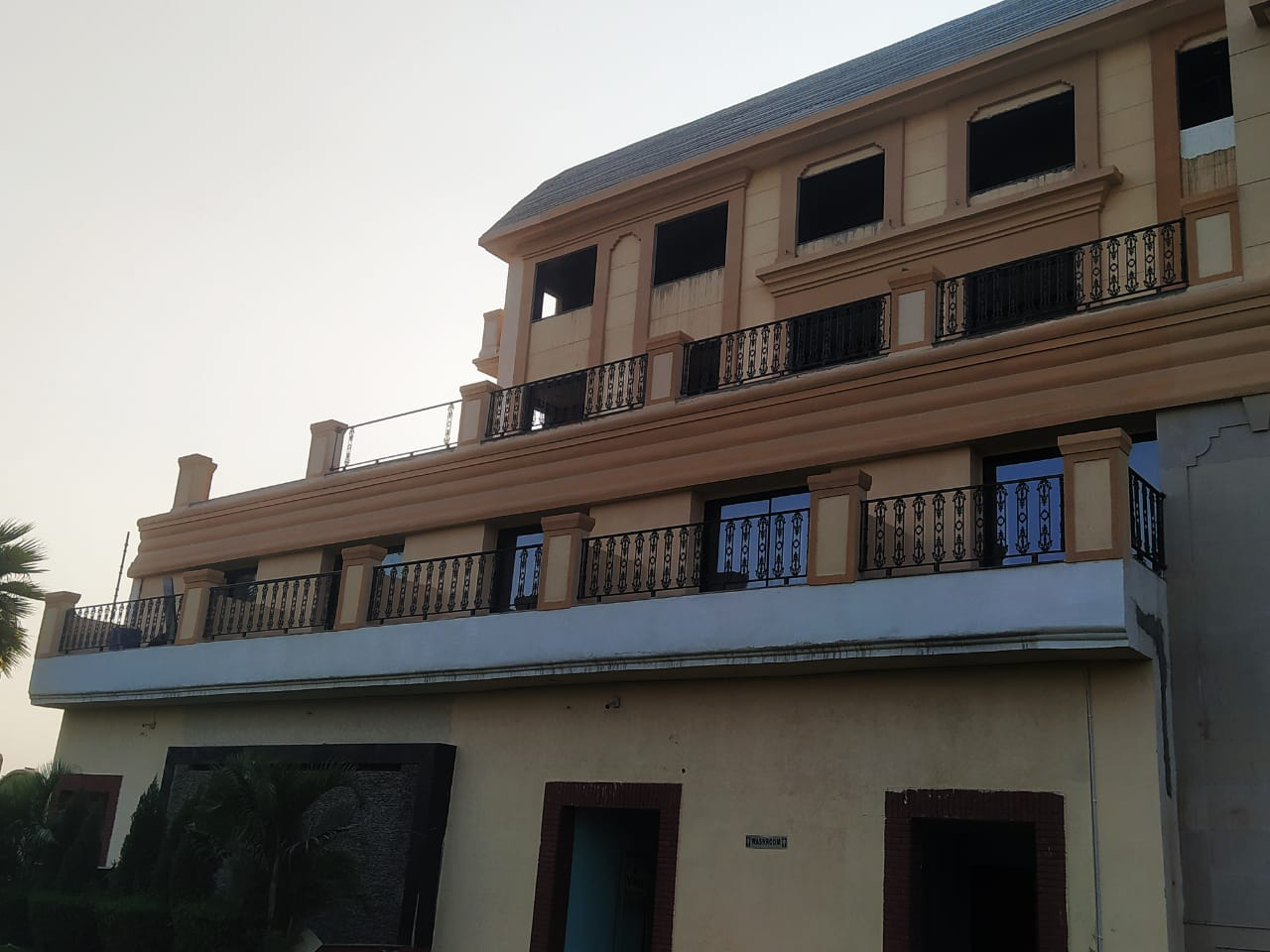 Cast Iron Railings